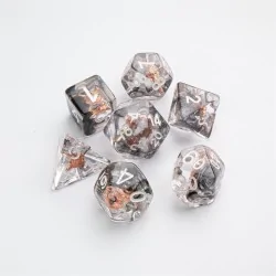 Shield & Weapons RPG Dice Set (7 pcs) de Gamegenic en Dados | La Cueva Roja