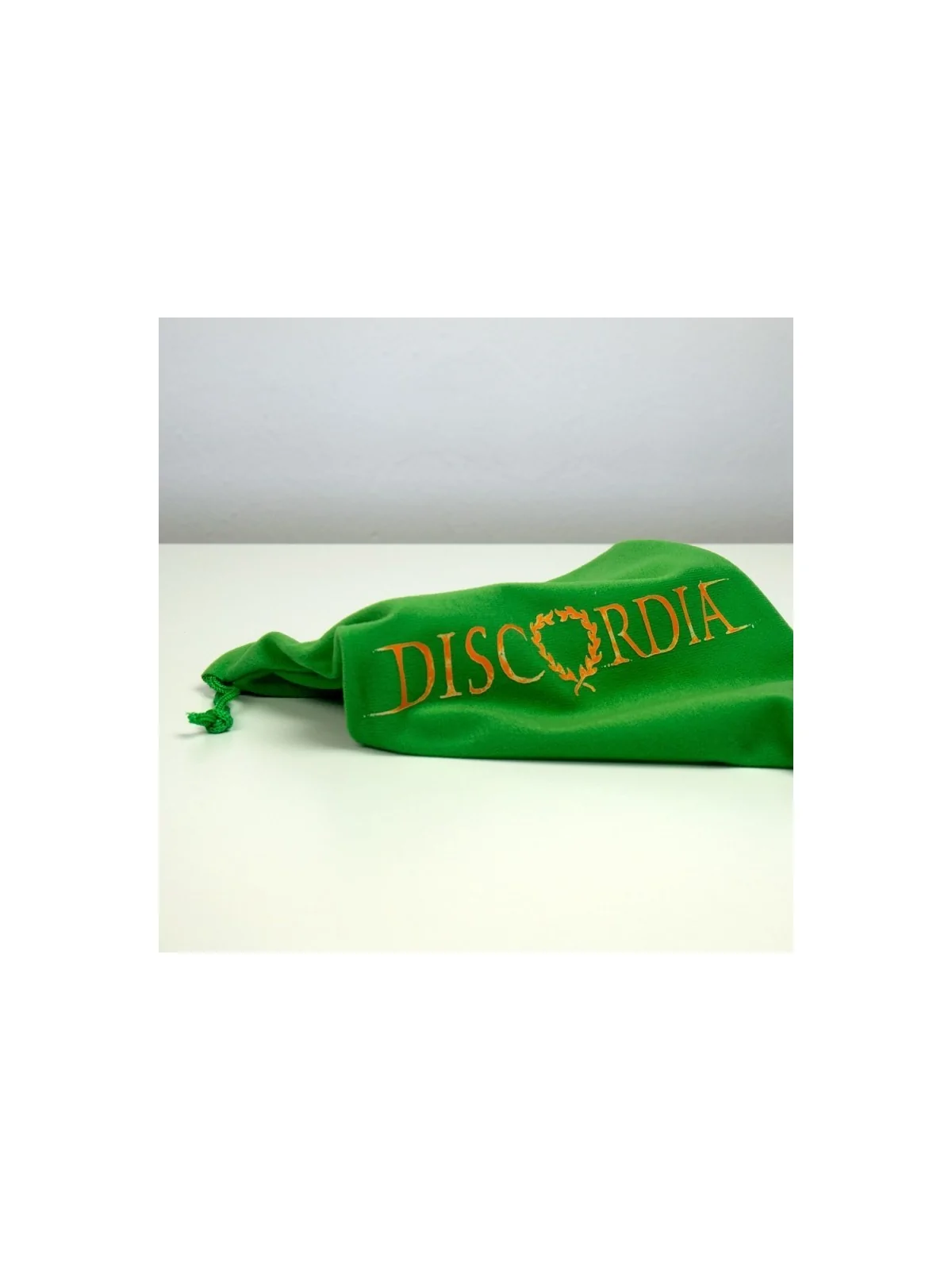 Discordia: Bolsa de Tela de Maldito Games en Accesorios | La Cueva Roja