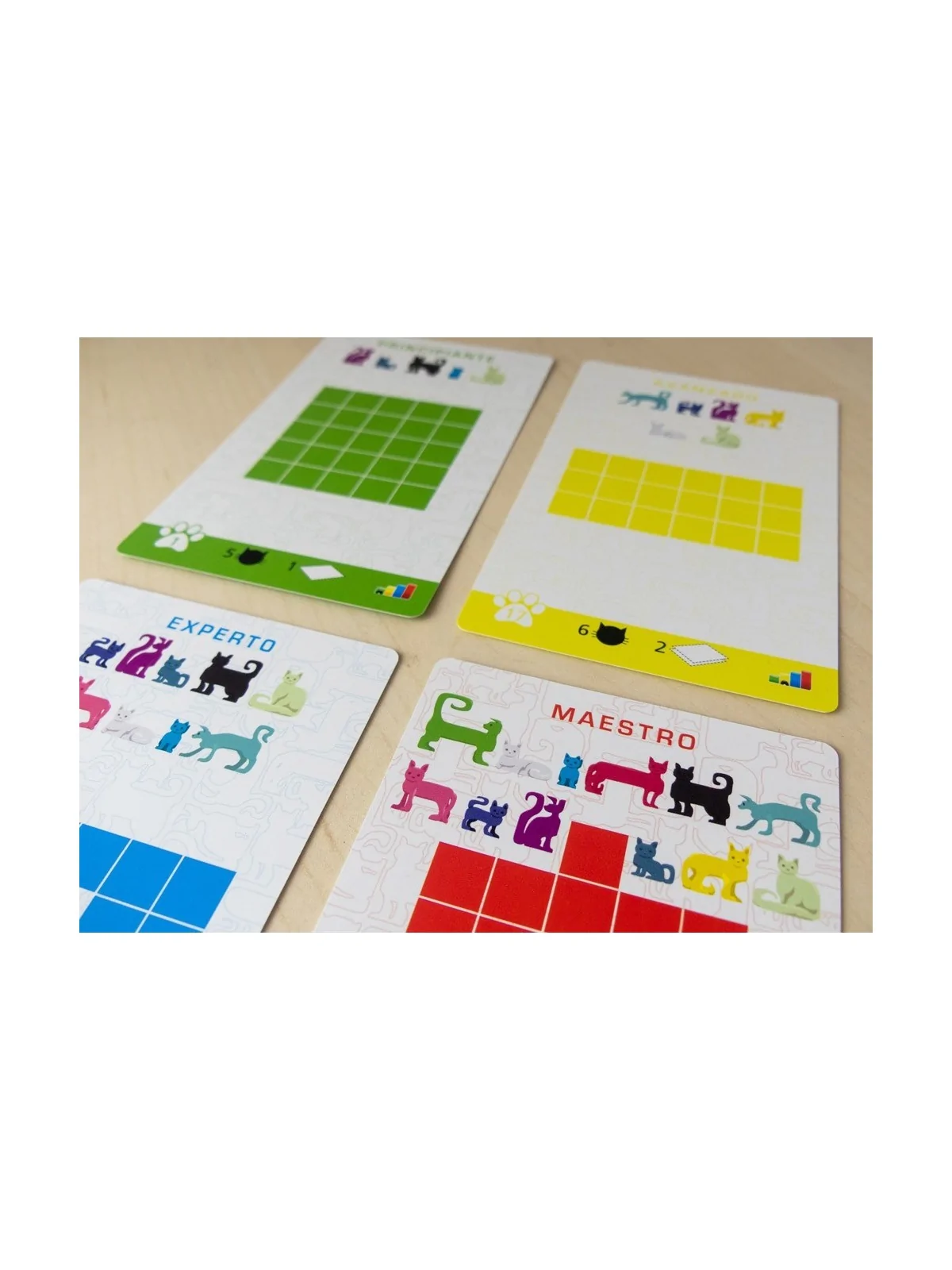Cat Stax de Maldito Games en Juegos de Tablero | La Cueva Roja