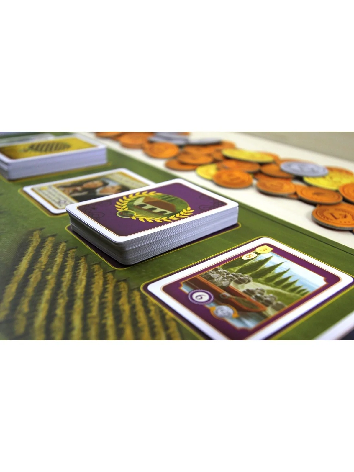 Viticulture: Edición Esencial de Maldito Games en Juegos de Tablero | La Cueva Roja
