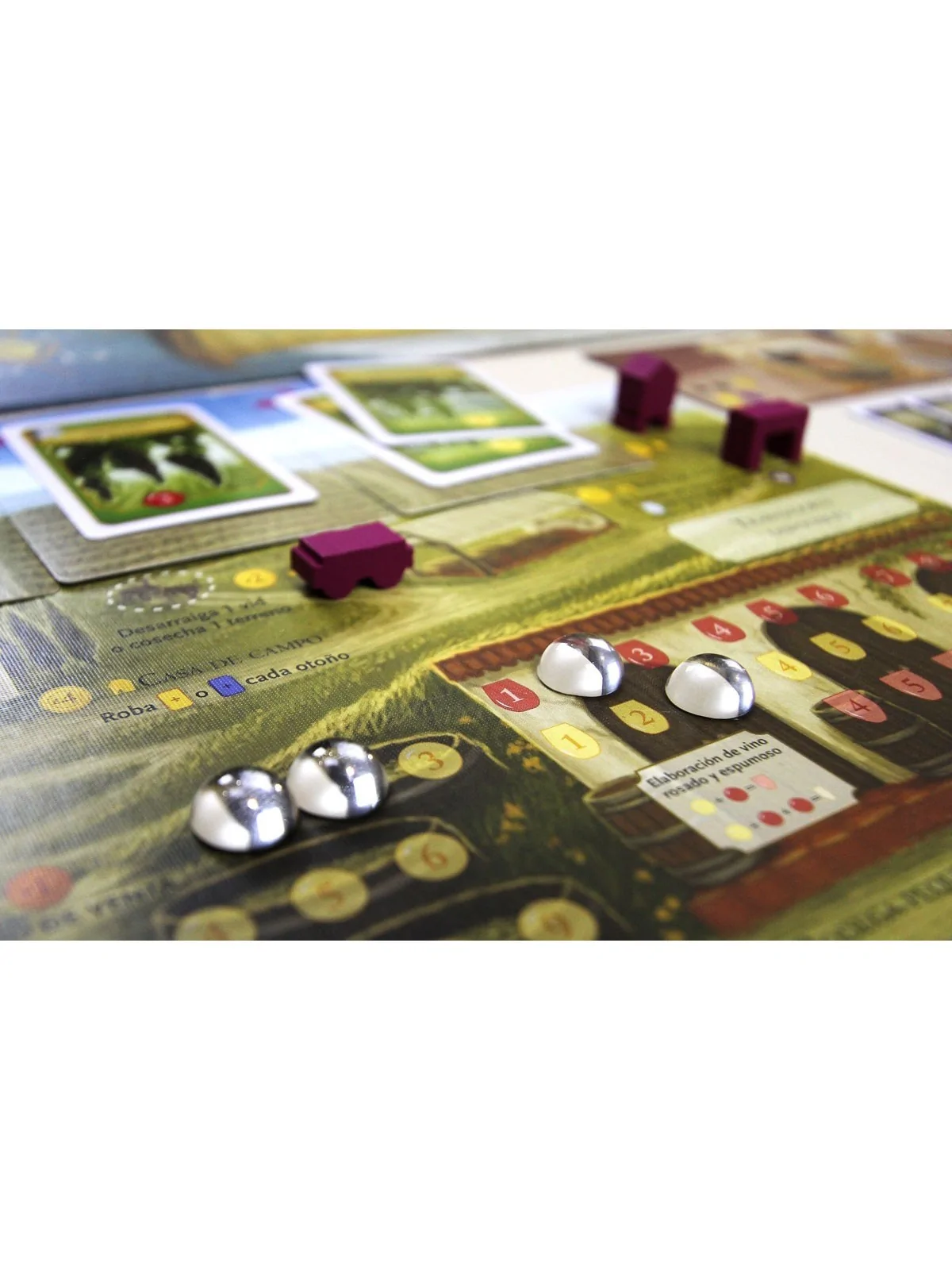 Viticulture: Edición Esencial de Maldito Games en Juegos de Tablero | La Cueva Roja