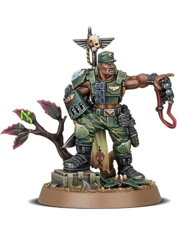 Warhammer 40.000: Astra Militarium - Catachan Colonel de Games Workshop en WARHAMMER 40.000 | La Cueva Roja