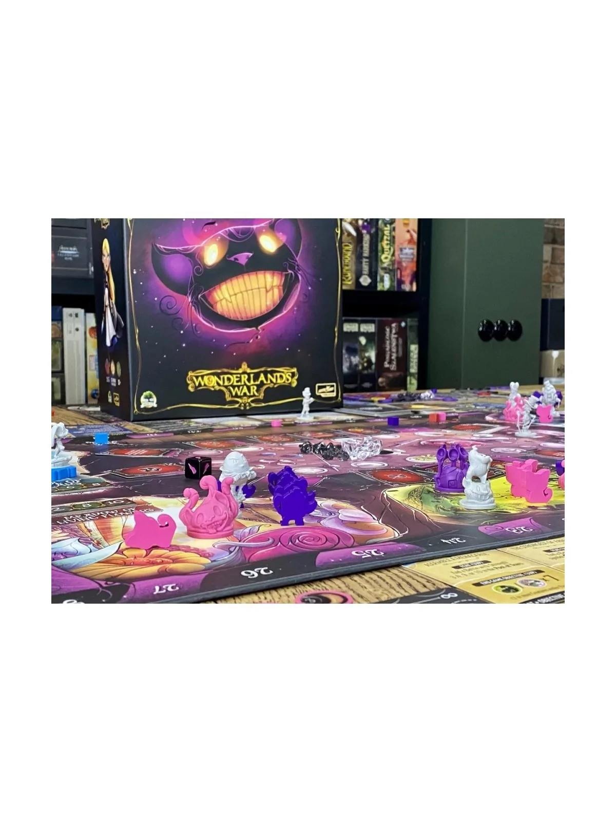 Pack Wonderland's War Deluxe Edición Limitada + Shard of Madness Expansión de Last Level en Juegos de Tablero | La Cueva Roja