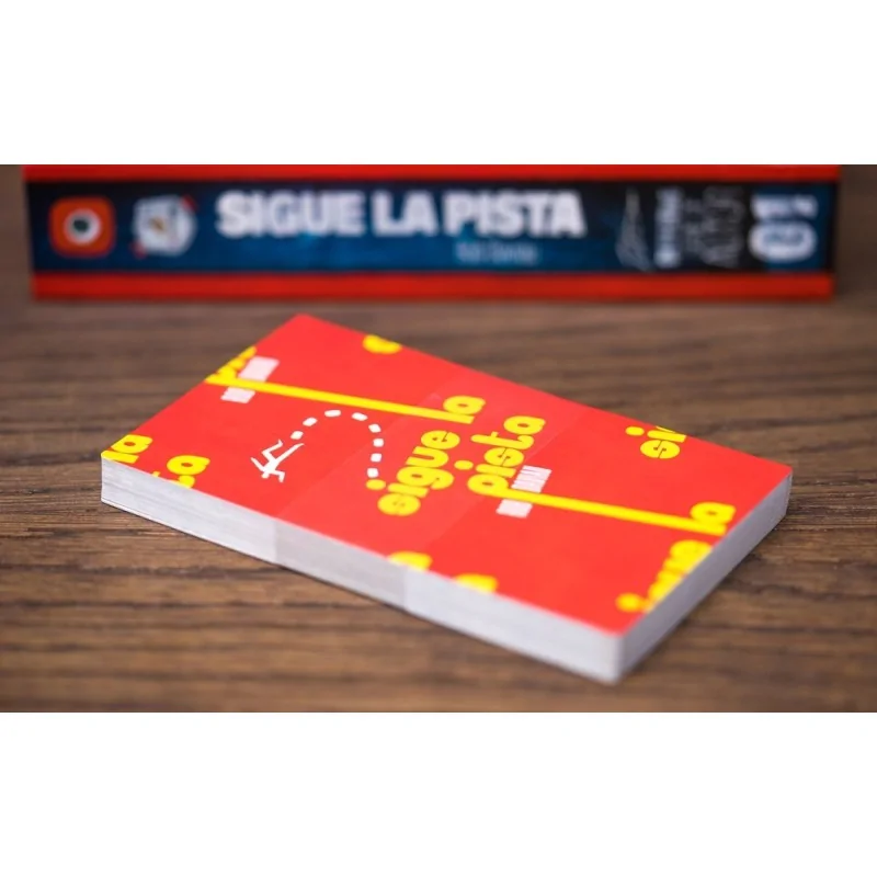 Detective: Sigue la Pista de Maldito Games en Juegos de Tablero | La Cueva Roja