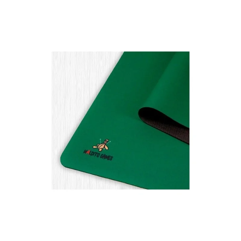 Tapete de Neopreno 150x90cm - Verde Liso de Maldito Games en Tapetes | La Cueva Roja