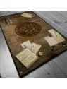 Tapete de Neopreno 150x90cm - Mesa Lovecraft de Maldito Games en Tapetes | La Cueva Roja