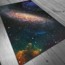 Tapete de Neopreno 150x90cm - Galaxia de Maldito Games en Tapetes | La Cueva Roja
