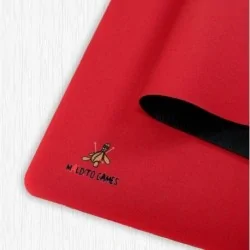 Tapete de Neopreno 150x90cm - Rojo Liso de Maldito Games en Tapetes | La Cueva Roja