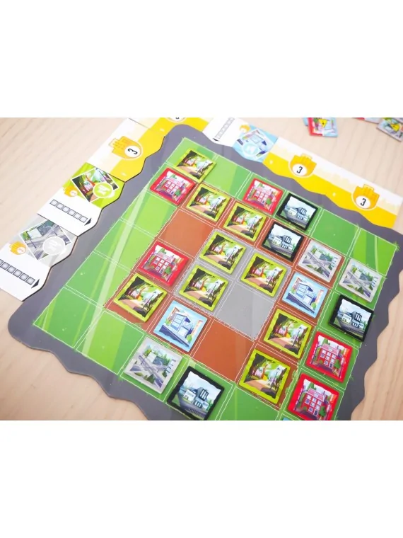 Sacude la Ciudad de Maldito Games en Juegos de Tablero | La Cueva Roja