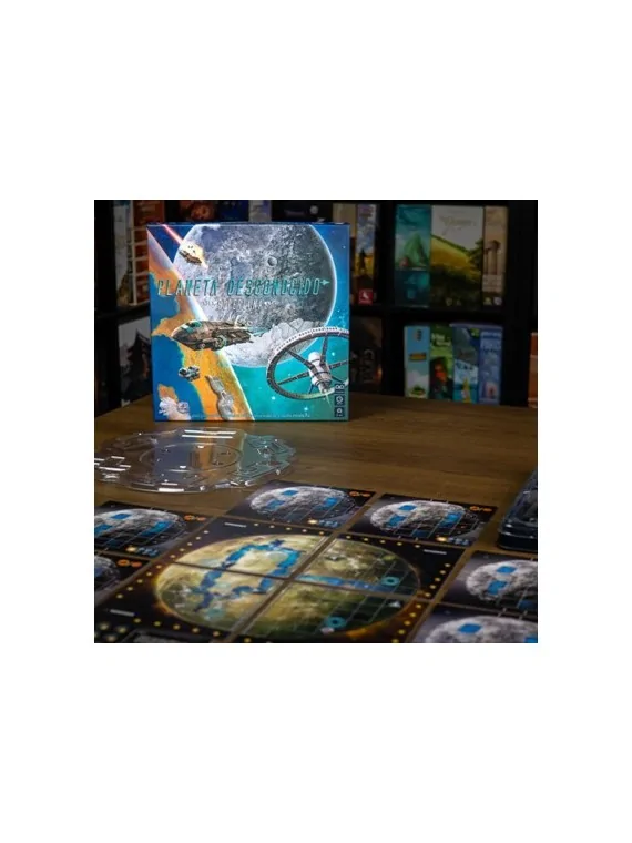 Superluna de Maldito Games en Juegos de Tablero | La Cueva Roja