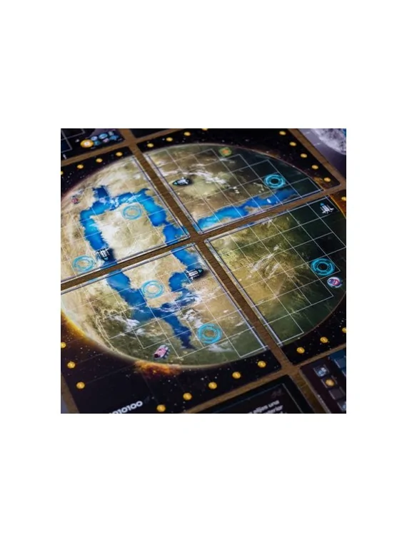 Superluna de Maldito Games en Juegos de Tablero | La Cueva Roja