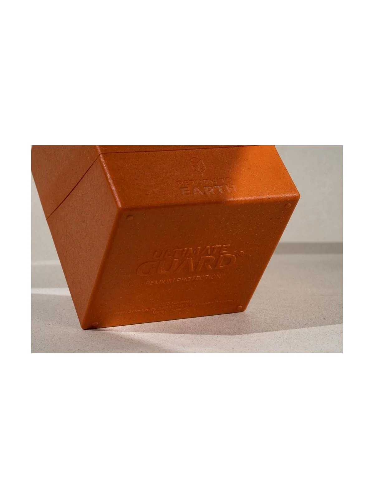 Ultimate Guard Return To Earth Boulder Deck Case 100+ Tamaño Estándar Naranja de Ultimate Guard en CAJAS | La Cueva Roja