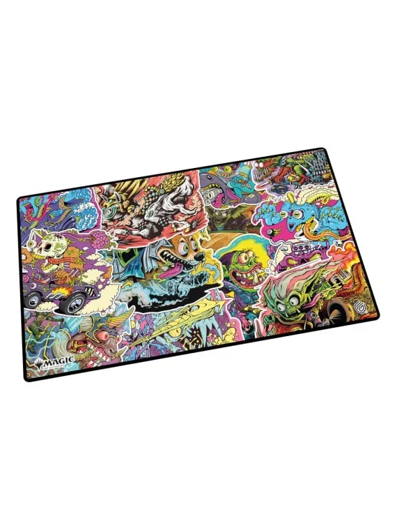 Ultimate Guard Play-Mat Magic: The Gathering Aetherdrift - Revved-Up Racers de Ultimate Guard en TAPETE | La Cueva Roja