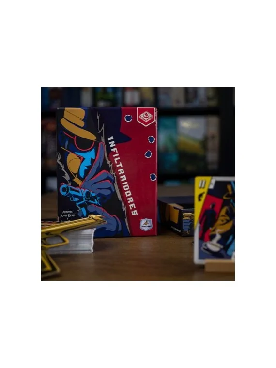 Infiltraidores de Maldito Games en Juegos de Tablero | La Cueva Roja