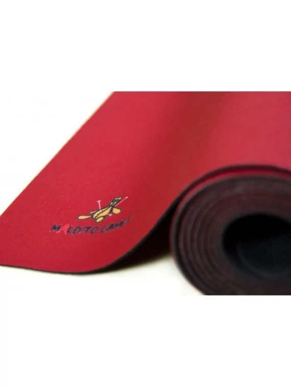 Tapete de Neopreno 150x90cm - Rojo Liso de Maldito Games en Tapetes | La Cueva Roja