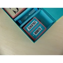 Pistas Cruzadas de Maldito Games en Juegos de Cartas | La Cueva Roja